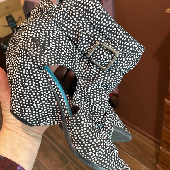 Blowfish vegan shooties,8 - Picture 8 of 11